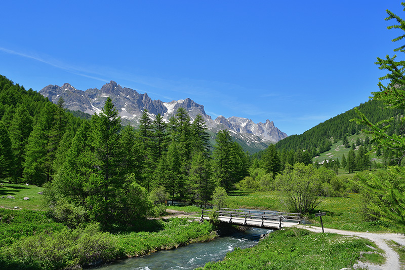 chaine des alpes du sud vallée clarée