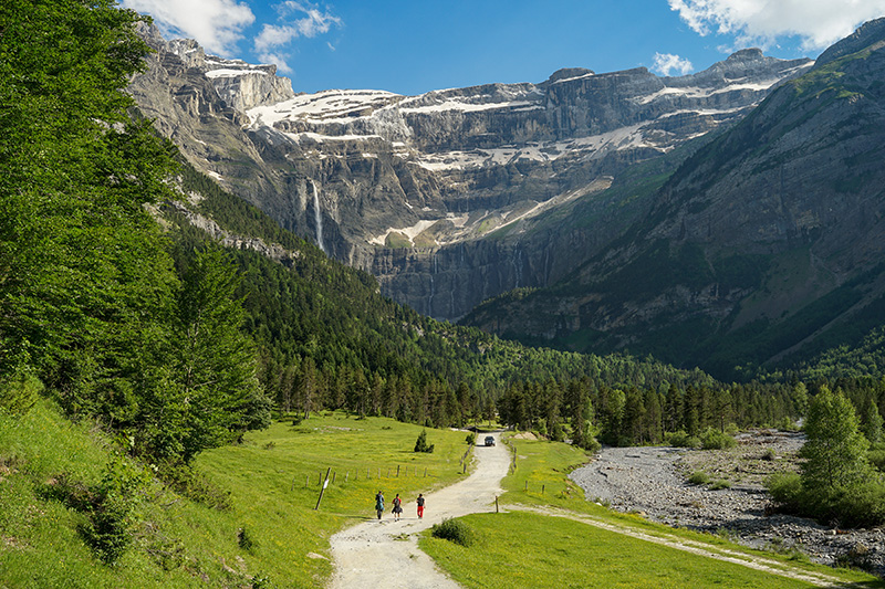 chaine des pyrenees cirque de gavarnie