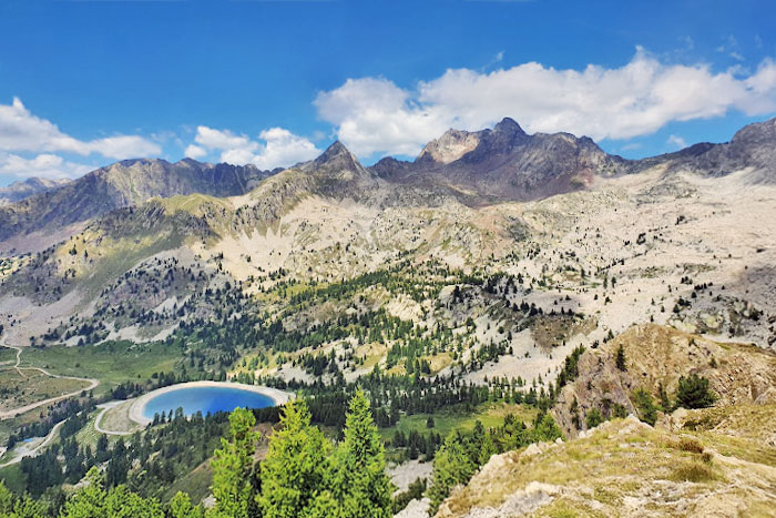 Vacances à Isola 2000 en été